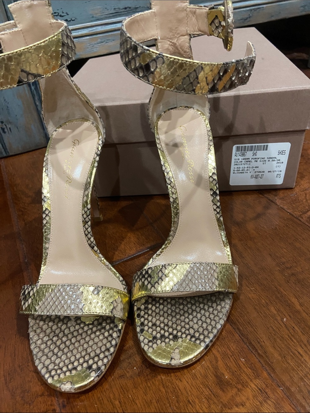 $1200 Gianvito Rossi Gold Genuine Snakeskin Ankle Strap Heels - Women
